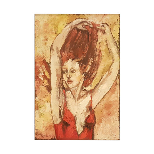 Donna in rosso che si pettina